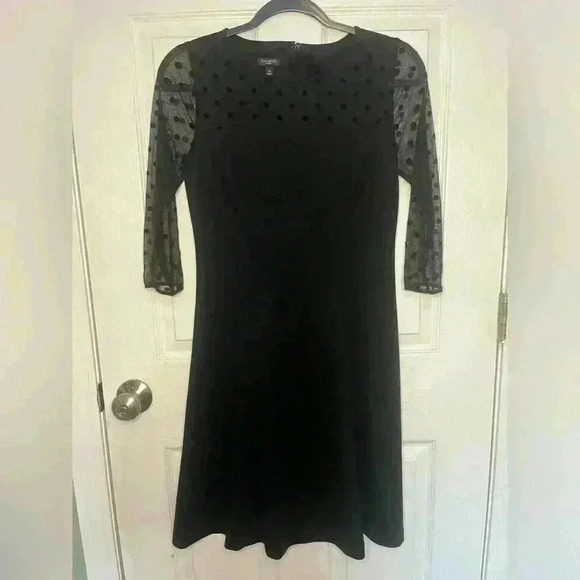 Talbots Black Dot Mesh Ponte Knit Fit and Flare Cocktail Dress 2P Wedding Career - Picture 1 of 6